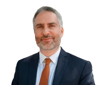 Headshot of Ronald Podolny, a Tampa-based class actions lawyer at Morgan & Morgan